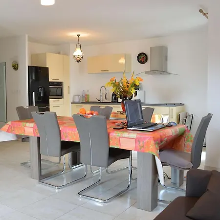 Apartamento Sr480-033 Appt 3 Pieces 6 Personnes Raphael Saint-Raphaël