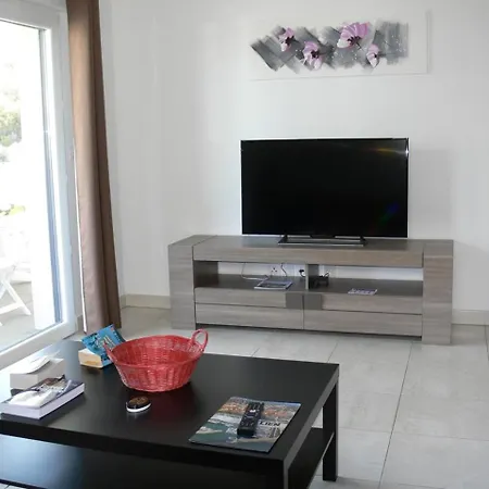 Sr480-033 Appt 3 Pieces 6 Personnes Raphael *